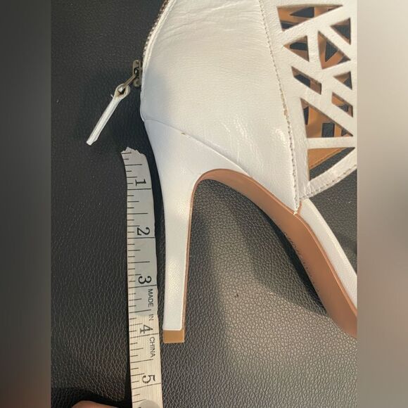 NINE WEST Heels - Picture 12 of 15